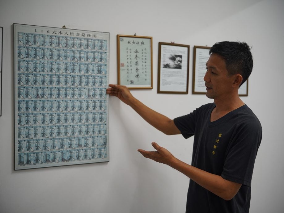 (古城第二版主文)《你动摇了吗》咏春拳直线出拳,最短距离最快速度