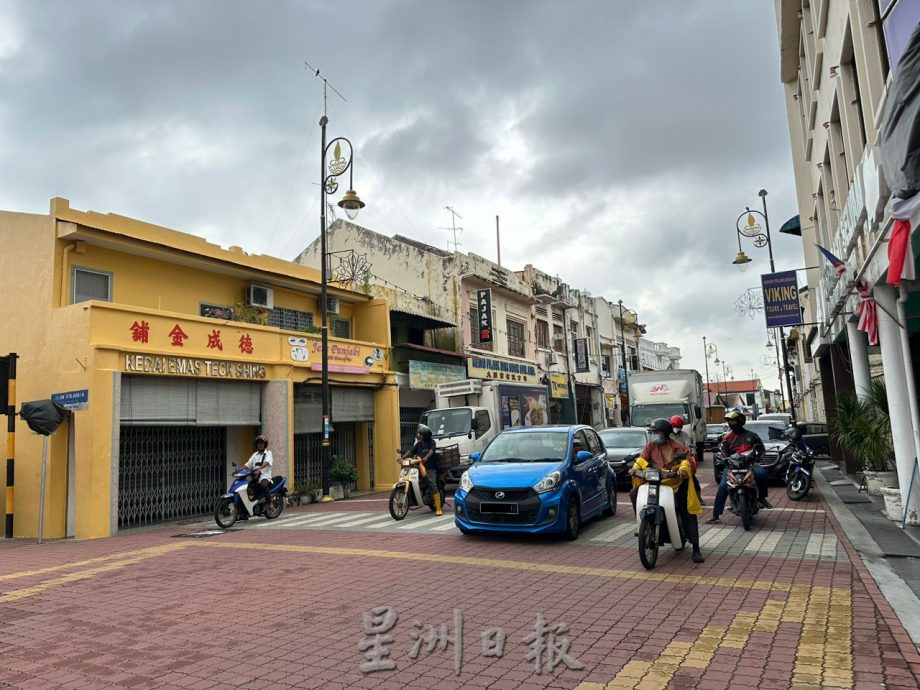 （古城第二版主文）天猛公下午才改道 早上交通混乱