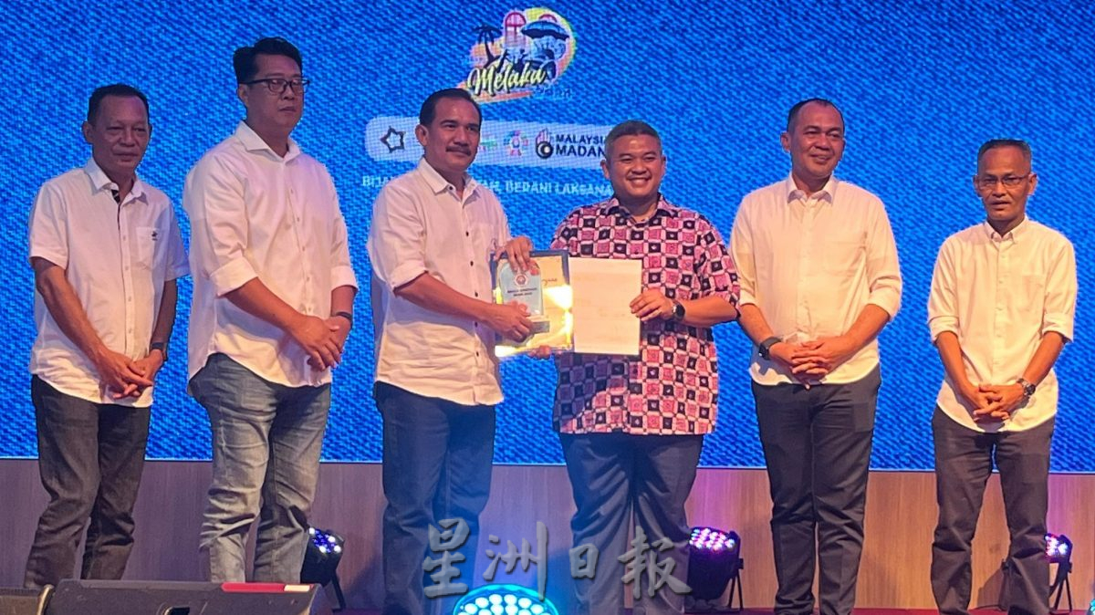 (古城第四版主文)莱斯雅欣:提升设施设备确保无车区计划顺利展开