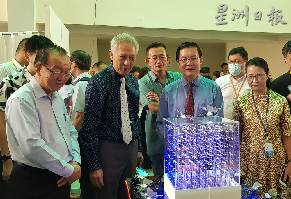 (已签发)全国:新闻:郑振贤:宽中3校明年3校统一上课时间,每星期上课5天