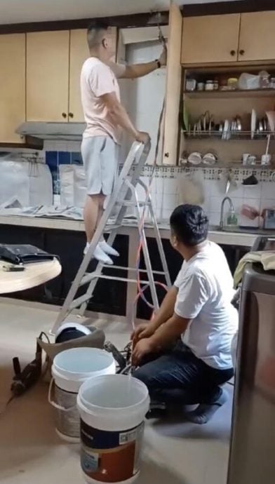 (已签发)柔:狮城二三事:又一起“胶水补洞” 妇花2千新元仍漏水