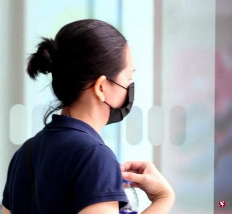 (已签发)柔:狮城二三事:收银员与母里应外合偷钱 被判坐牢4周