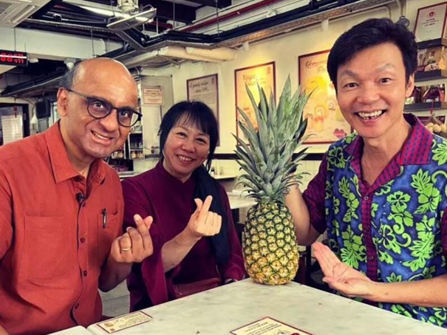 (已签发)柔:狮城二三事:李国煌送“旺来” 尚达曼给“惊喜”