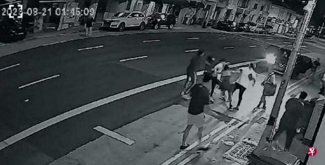 (已签发)柔:狮城二三事:芽笼酒吧外打架 4男被捕将被控