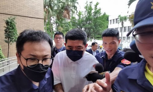 NONO 逾7万交保 小红老师怒轰:无法接受