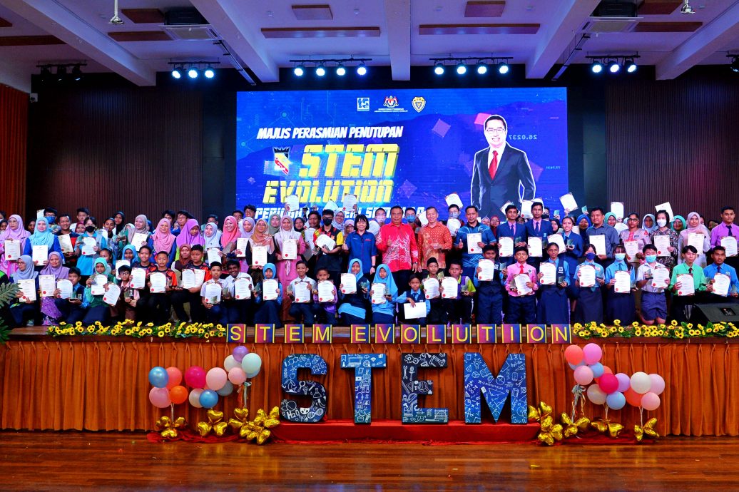 NS2芙蓉/杨文来:工业革命继续前进,学生也要具备丰富知识迎接挑战