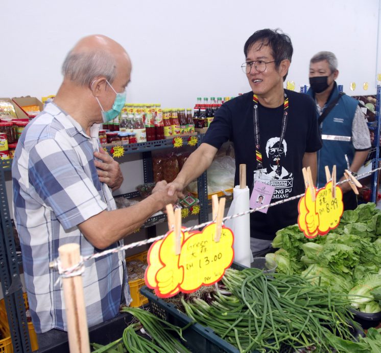NS5芙蓉:蔡永富“拉大队”在沉香蓬莱园沿户拜访