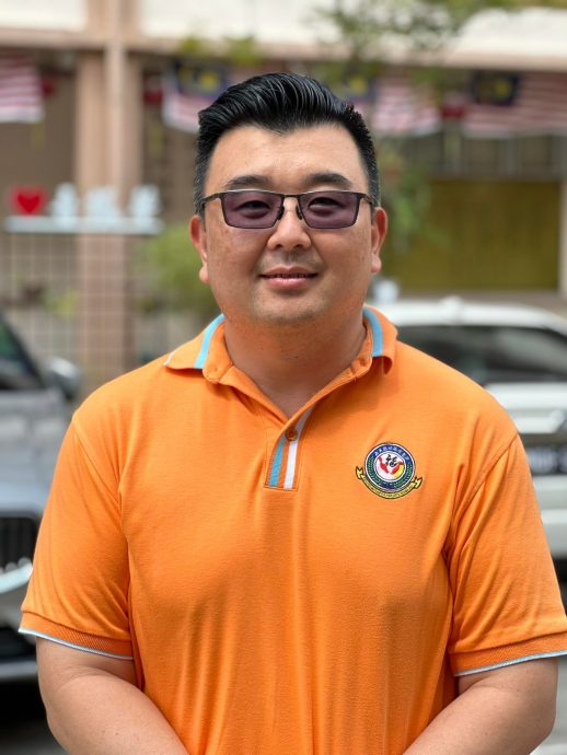 NS封底主文/振中百年校庆校友会校日义卖嘉年华 获森州华社大力支持
