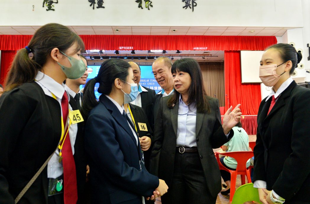 NS芙蓉/谢立意:独中不忽略国英语,地位与中文同等