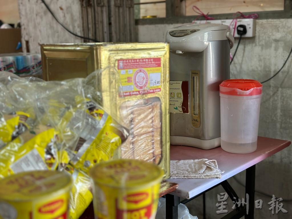 NS芦骨:芦骨行动室造“零食”粮仓,让义工“轻松一下”
