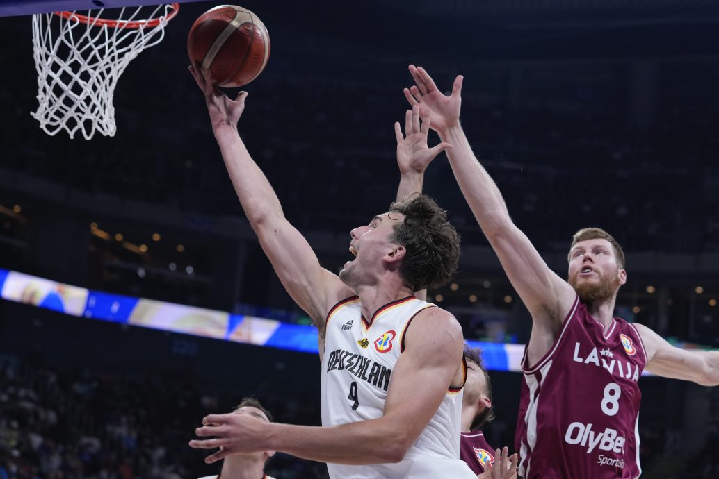 2023FIBA世界杯男篮赛| 终结拉脱维亚黑马之旅 德国4强硬碰美国