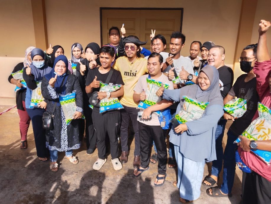 5公斤进口米只需RM1  民众1小时扫光