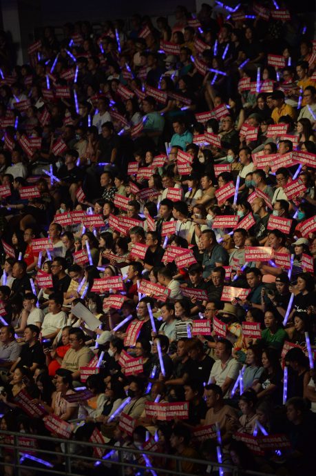 5年没来大马 动力火车变话痨