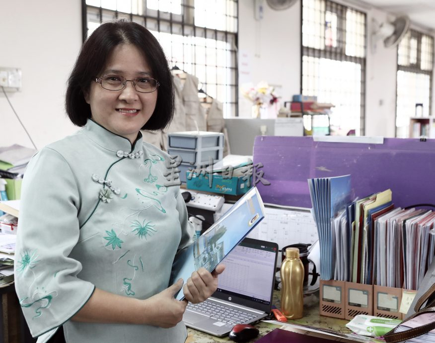 林佩芬∕吴德芳杰出华文教师奖(政府中学组)