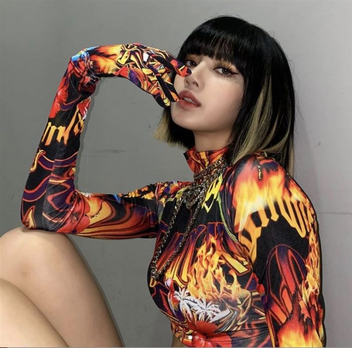 BLACKPINK解散倒数？ Lisa爆上亿美元签美国公司 