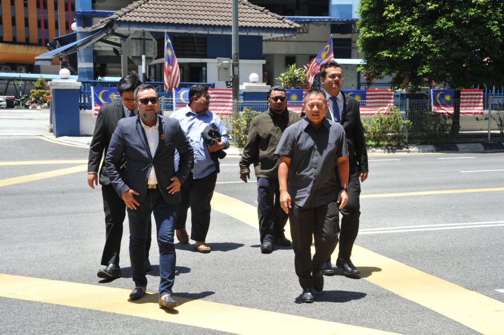 “宪法赋予人们和平集会自由”LFL:警调查集会者违宪