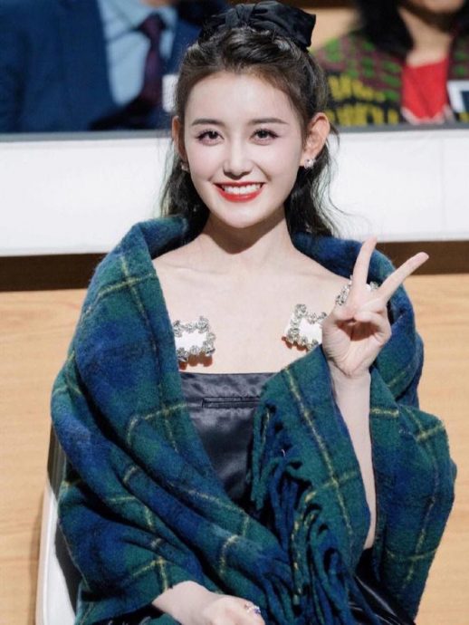 “童星第1美女”被曝偷漏税 补缴逾152万惊人收入曝光