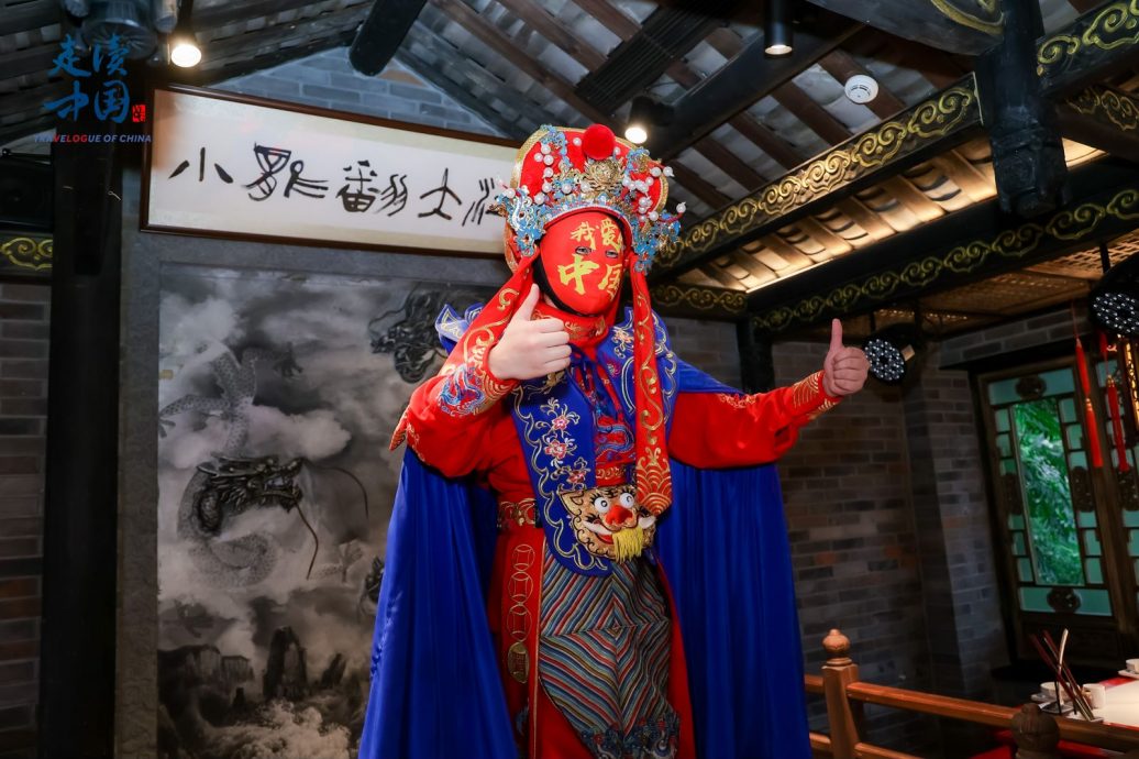 “走读中国”中外网络媒体交流活动