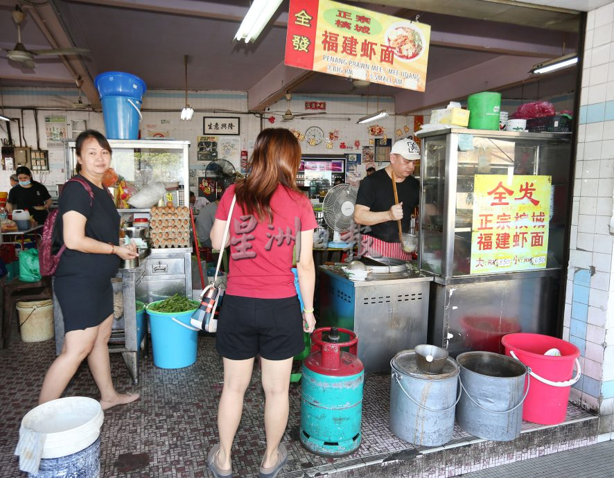 【人气美食】全发正宗槟城福建虾面 全用虾壳熬汤配新鲜虾受好评