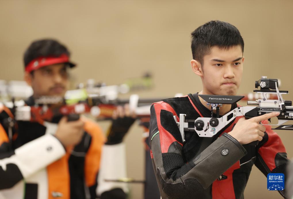 《亚运之星》| 5个月两破世界纪录 “最努力天才”盛李豪