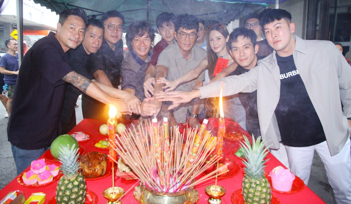 《尾随》开镜|伙古天乐卷发演侦探 张兆辉颓废感十足