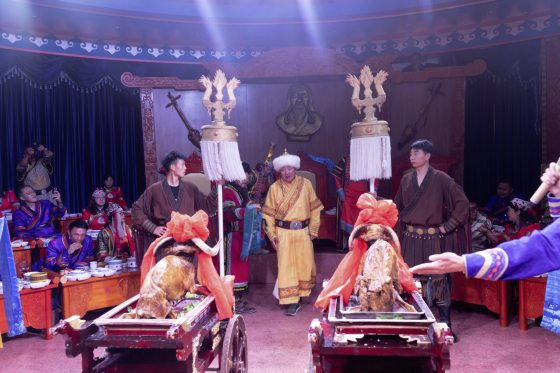 【中国】从沙漠到草原，看内蒙古的现代与传统