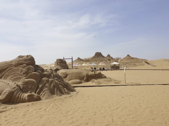 【中国】从沙漠到草原，看内蒙古的现代与传统