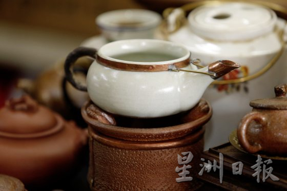 【行走江壶/02】喝茶喝出的绝活──用修车技艺修壶,再造茶壶新生命