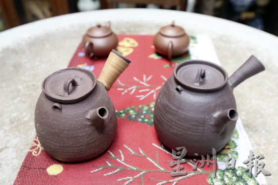 【行走江壶／03】喝茶喝出的爱好──玩壶品壶，紫砂壶玩不起，偏爱收藏老壶