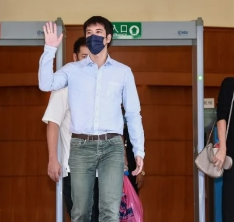 与李靓蕾交锋2小时 王力宏3点声明揭开庭内幕