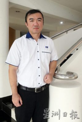 专访马青总团长/曾祺祥