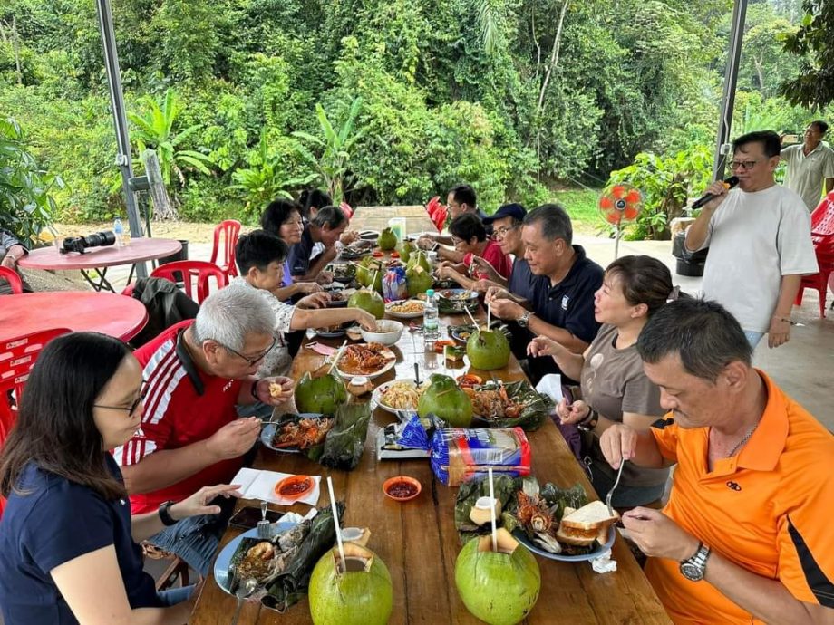 东：加叻文化巷