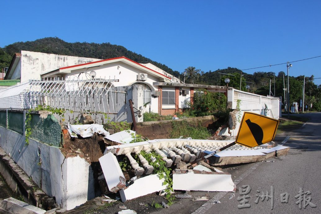 东：劳勿多地发生水灾及停电，水高一尺至4尺不等