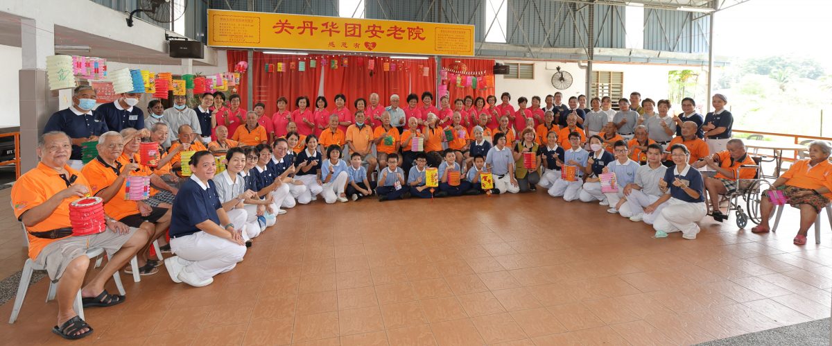 东：慈济到访安老院同庆中秋