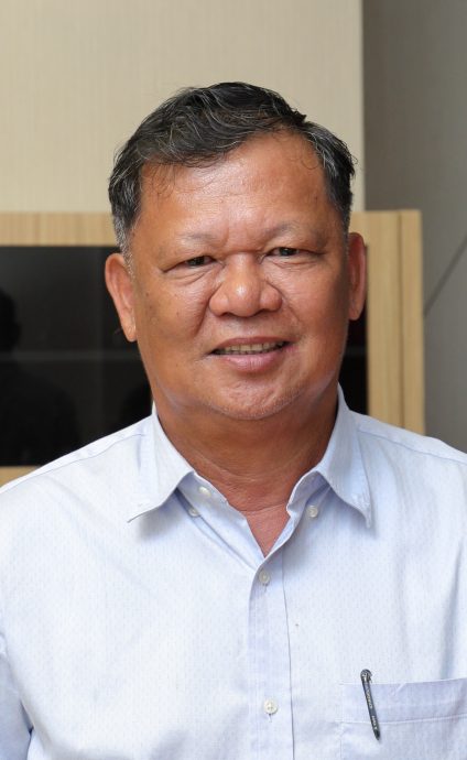 东:林广有评论关丹黄亚养巷路改为鸡蛋花名:鸡蛋里挑骨头和无关痛养作法