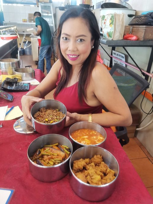 东：白饭涨价 关丹熟食观望 部分已涨50仙