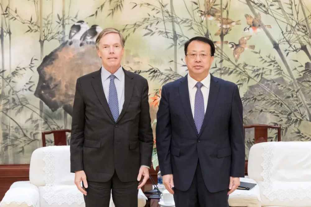 会龚正 美驻华大使:美中扩大双边贸易投资的潜力巨大