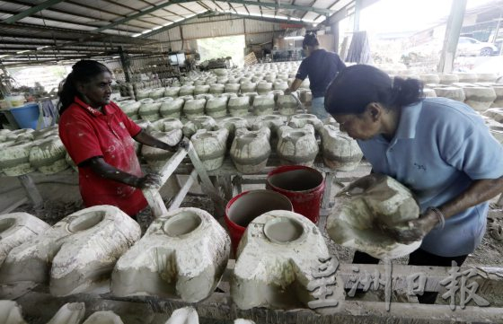 传承三代超过70年的柴窑／仅存龙窑产瓦煲、药煲