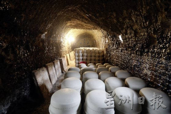 传承三代超过70年的柴窑／仅存龙窑产瓦煲、药煲