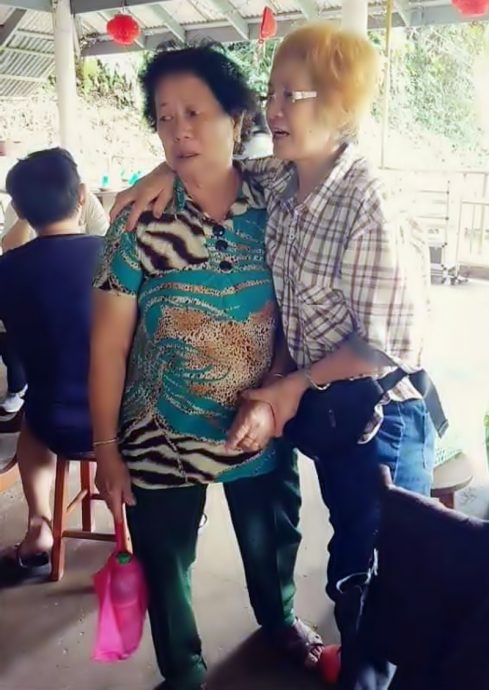 全国版/17岁隐瞒入马共失联 双亲马泰苦寻37年终安葬