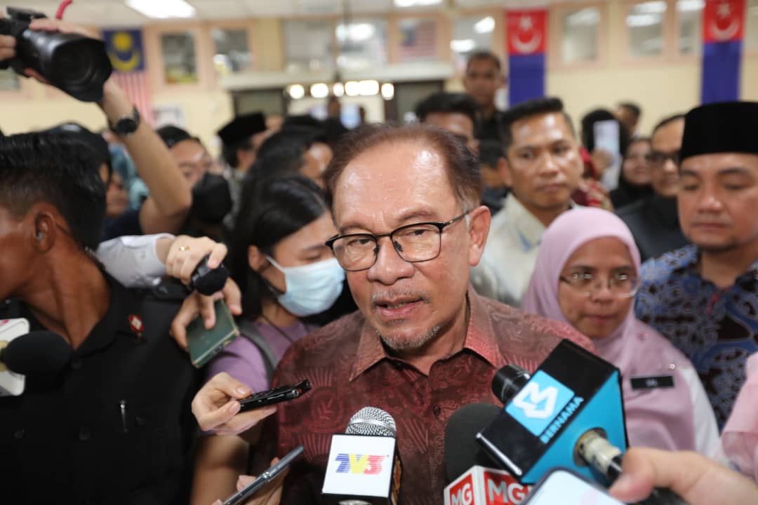 全国:新闻:同意拨款5亿建多层建筑及停车场,安华:立即展开