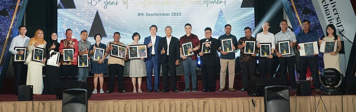 刘殷铨夫妇金婚 集团庆45周年 捐10万予优大教学医院