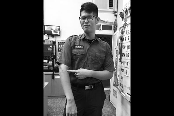 勇消陈柏翰殉职!妹哽咽「只想你当平凡人」:不用当英雄那么伟大