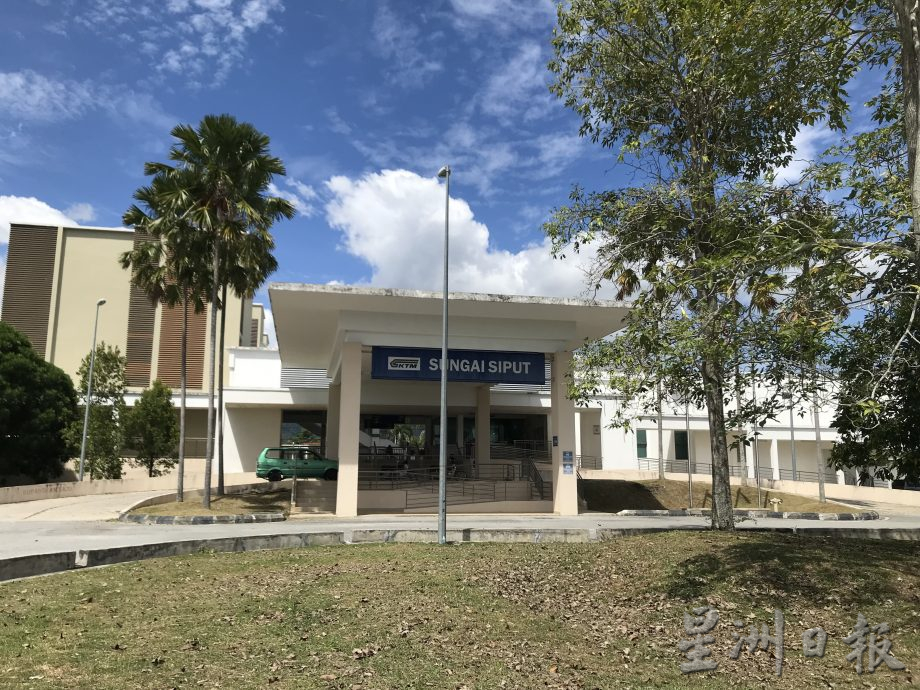 北线通勤电动火车延长路线后真方便 游客可坐火车来和丰爬光头山