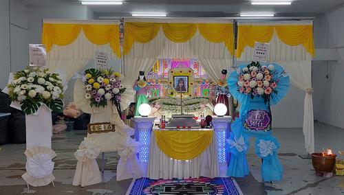 华女休息站入口撞罗里枉死 姐:考虑法律途径讨回公道