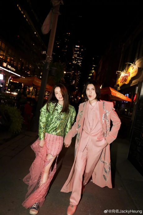 向佐夫妻现身多伦多影展 郭碧婷造型再遭吐槽