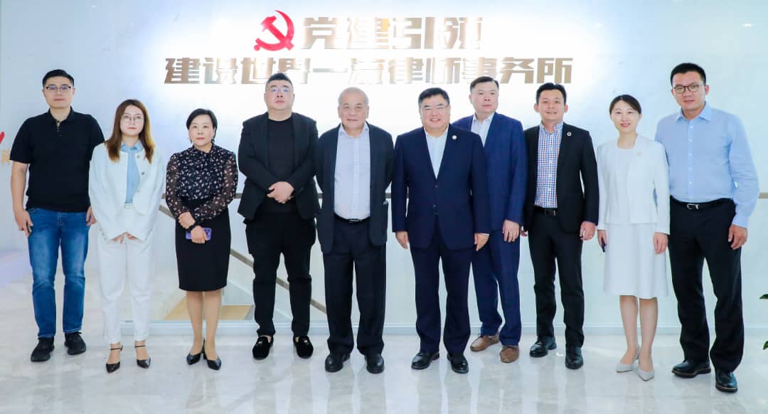 吴添泉:通过深入了解与掌握两国法律法规 加强马中经贸合作