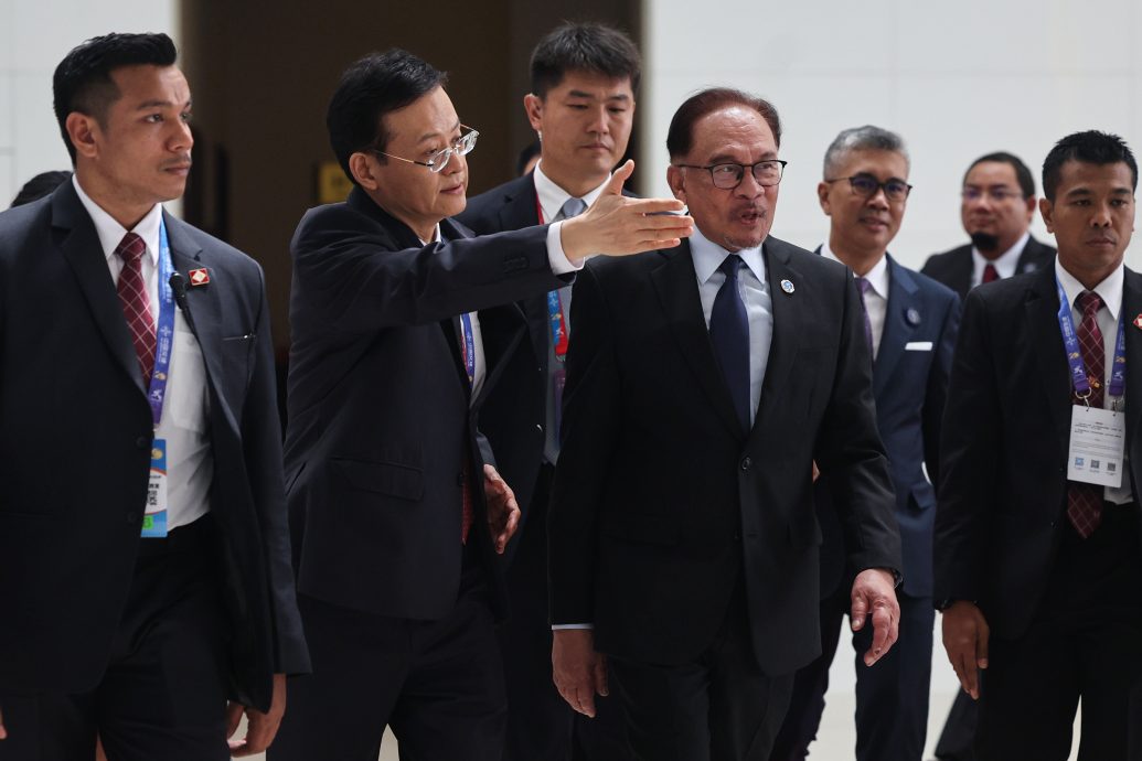 四眼会谈半小时·李强设宴招待安华