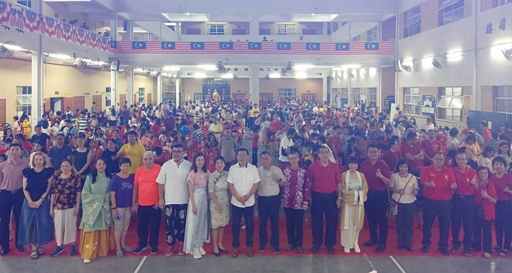 培南华小中秋晚会好热闹 华巫印学生和家长穿旗袍汉服赴约
