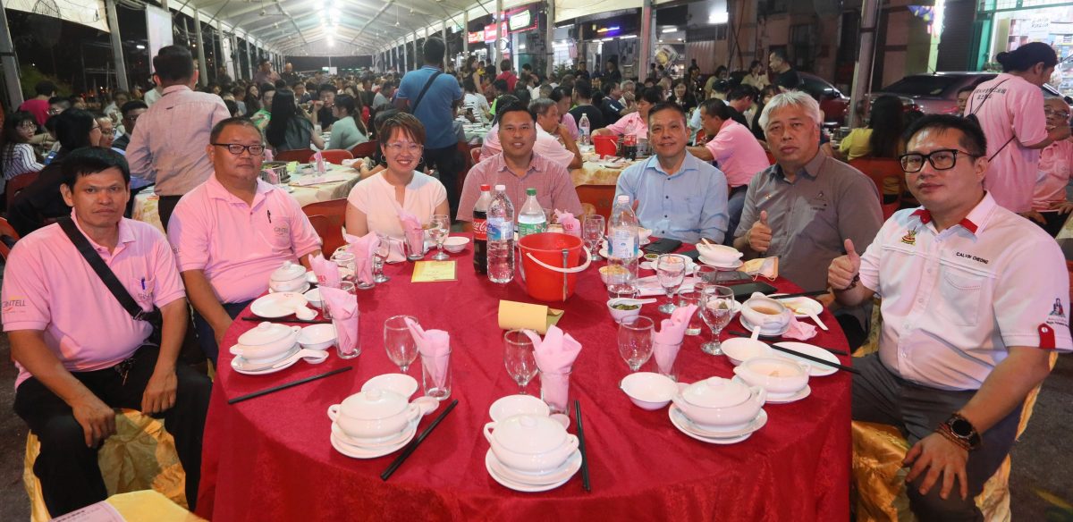 大都会/双头之一/甲洞碧华工业园盂兰胜会/3图